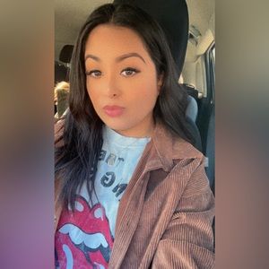 Meet your Posher, Jessica